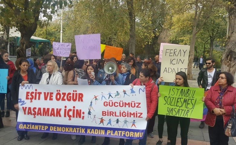 Kadınlar; Ölmek istemiyoruz diyerek sokağa çıktı”