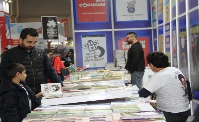 Şanlıurfa’da Güneydoğu'nun en büyük kitap fuarı açıldı