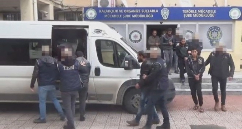 Şanlıurfa'da Barış Pınarı Harekatı'nda yakalanan 8 terörist tutuklandı