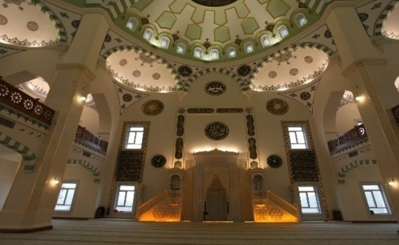 Gaziantep’te Merinos Servi Erdemoğlu Cami dualarla açıldı