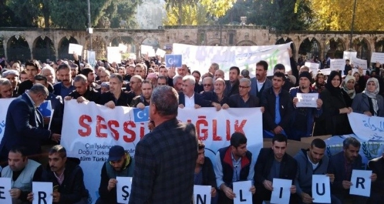 Şanlıurfa'da Çin'in Doğu Türkistan protestosu