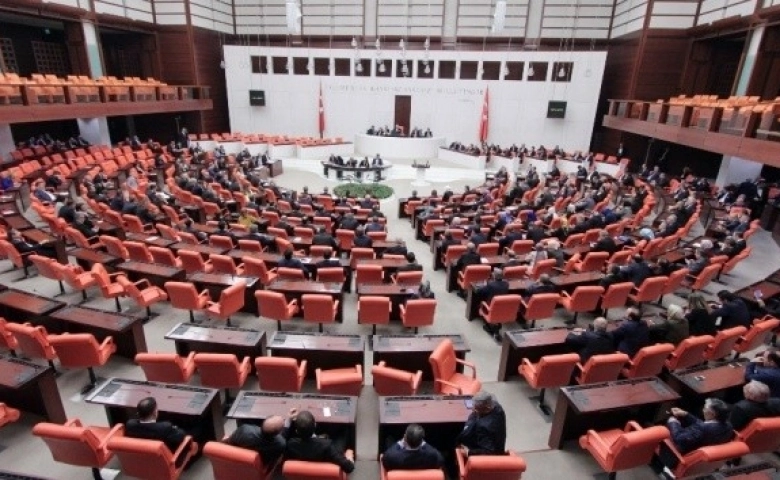 Halkların Demokratik Partisi'nin imar affı önerisi reddedildi