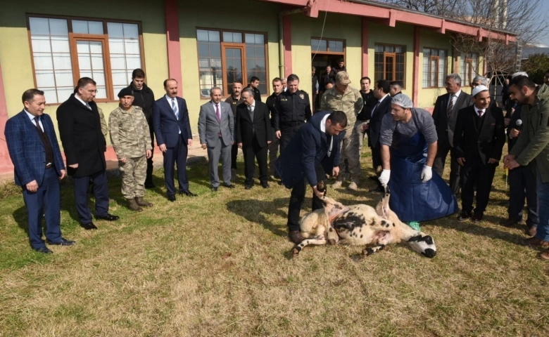 Şanlıurfa'da Türkiye’de yaşanan olayların son bulması için kurban kesildi