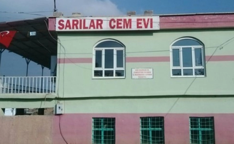 Sarılar Köyü Cemevinde çay içmediler el sıkmadılar iddiası