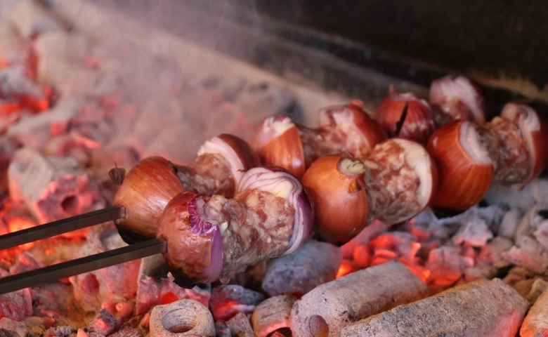 Gaziantep'li kebapçıdan Gribin doğal ilacı 'soğan kebabı açıklaması