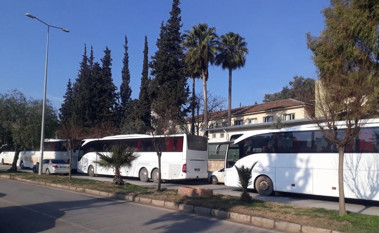 Hatay'dan Suriye Sınırına komando sevkiyatı