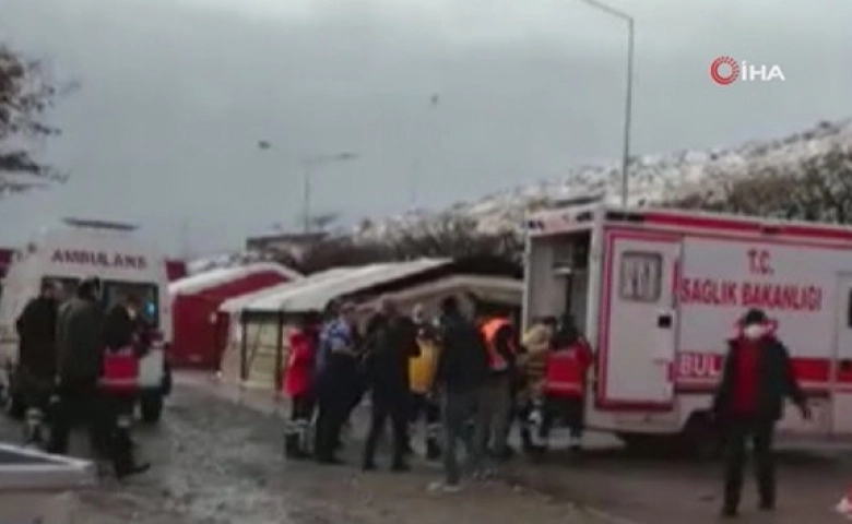 Ağrı Gürbulak sınır kapısına roketli saldırı