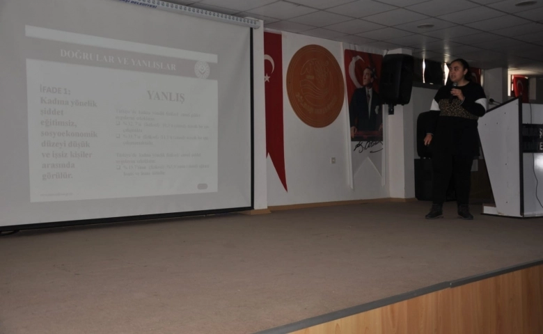 Adıyaman'ın Gölbaşı ilçesinde kadına yönelik şiddet semineri