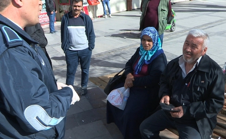 Belediye  65 yaş ve üstü vatandaşları, mesire alanlarını denetledi