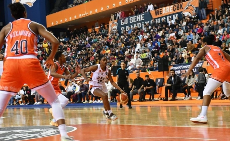 Yenişehir Belediyesi Final-Four için dev ekran kuruyor