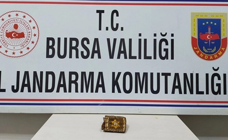 Tarihi değeri olan Tevratı 600 bin dolara satarken yakalandı