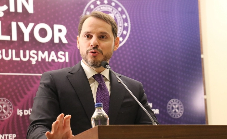 Bakan Albayrak'tan ücretsiz izne çıkarılanlara müjde