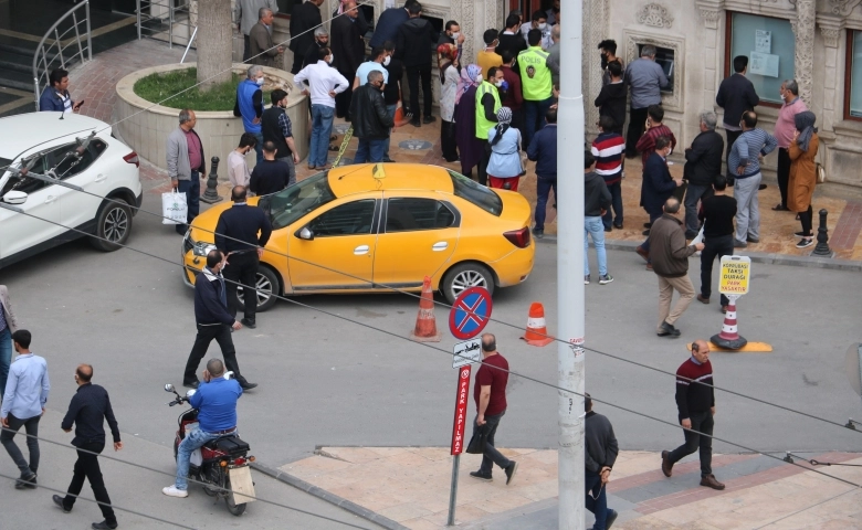 Şanlıurfa’da yasağa uymayan 7 bin 64 kişiye para cezası kesildi