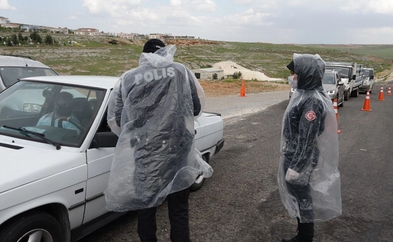 Halfeti’de salgına karşı tedbirler devam ediyor