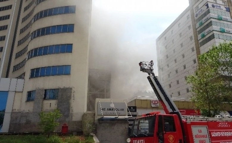 Gaziantep Anatolian Otel'de yangın çıktı