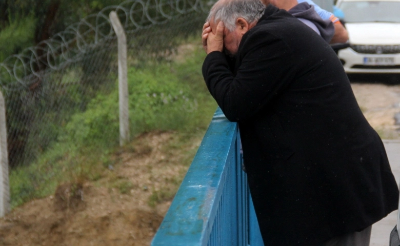 "Ölmek ne garip şey anne" notu bırakıp kayboldu