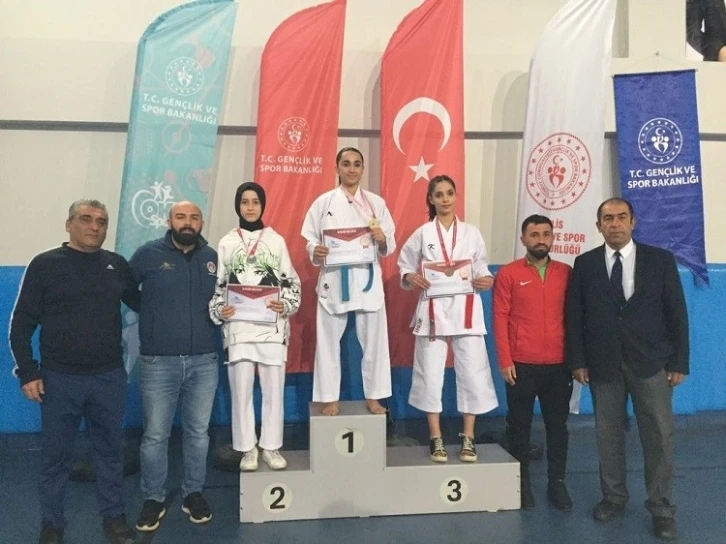 Batmanlı kadın sporcular Türkiye finalinde