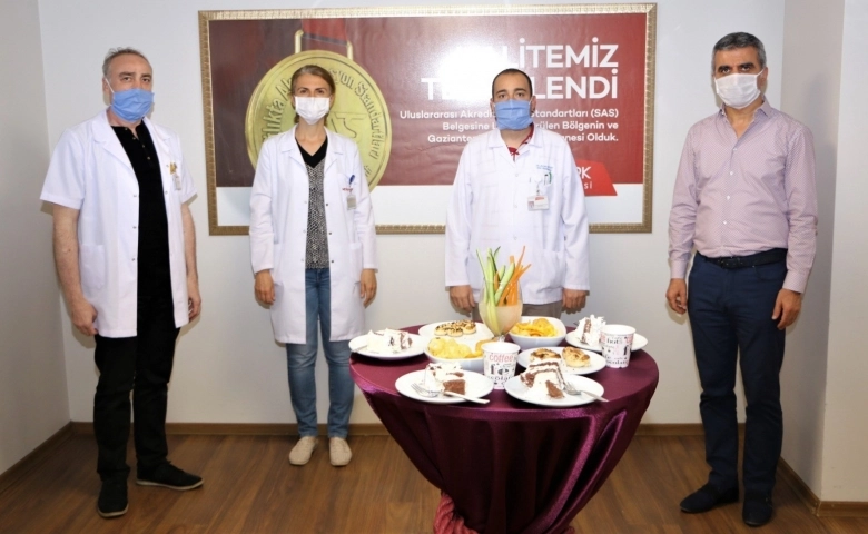 Gaziantep Medical  Park Hastanesi’nde doçentlik kutlaması