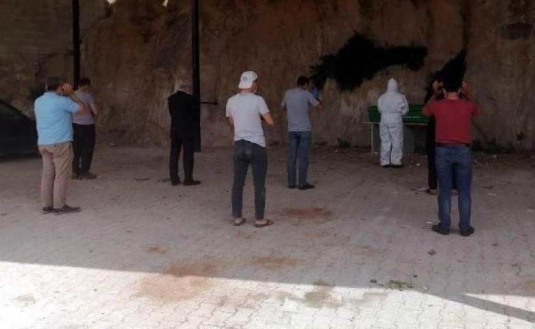 Gaziantep'te korona virüste bir kadın öldü, 12 ev karantinaya alındı