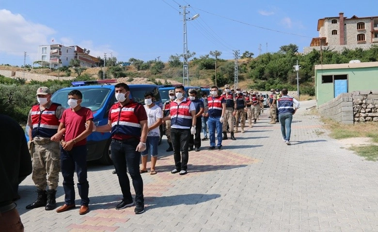 Hatay'da suç örgütü operasyonu: 17 gözaltı  