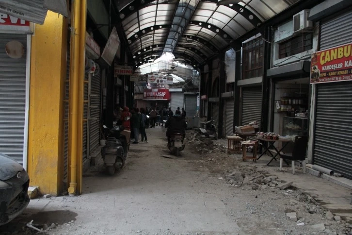 Tarihi Uzun Çarşı bu bayramda Hatay’a yabancı kaldı