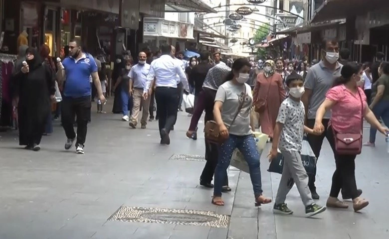 Gaziantep'te 4 bin 683 kişiye daha maske ve mesafe cezası  