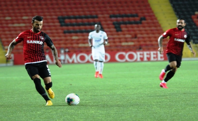 Süper Lig: Gaziantep FK: 1 - Kasımpaşa: 2 (İlk yarı)