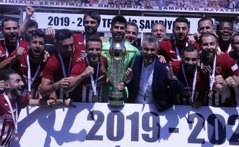 Hatayspor şampiyonluk kupasını aldı