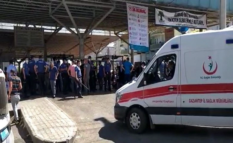 Gaziantep'te kurban derisi kavgası: 3'ü ağır 5 yaralı 