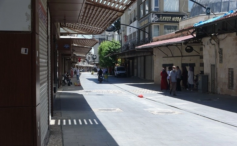 Gaziantep'te sokaklar boş kaldı  