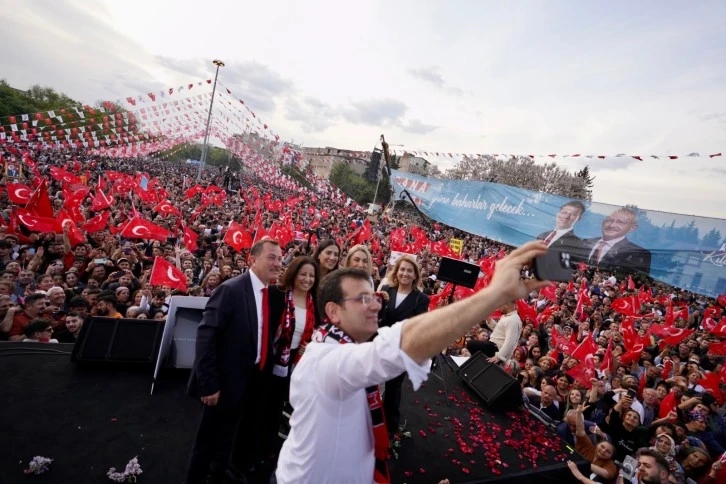 Gaziantep’te İmamoğlu kalabalığı meydana sığmadı