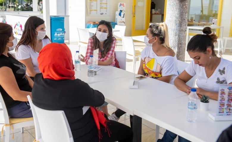 Mersin’de Büyükşehir, ebeveynleri “Mola Evi”nden yeni hizmetle buluşturuyor