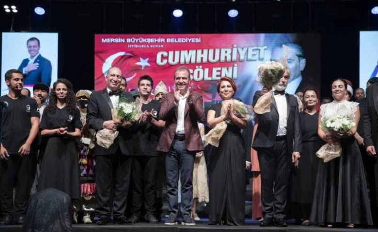 Mersin’de Cumhuriyet Bayramı coşkusu