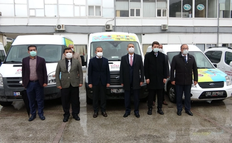 Adıyaman'da Köy okulu öğrencilerine mobil hizmet