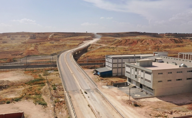 Büyükşehir Belediyesi sokağa çıkma kısıtlamasını fırsata çevirdi