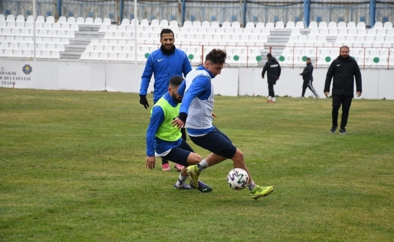 Diyarbekirspor'dan tarihi başarı