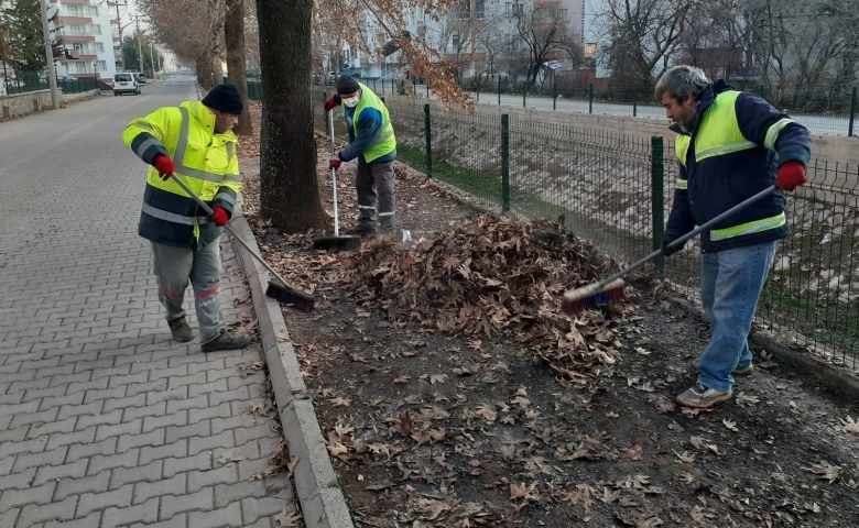 Gölbaşı baştan aşağı temizleniyor