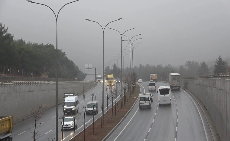  Gaziantep’te yağmur ve sis etkili oldu  