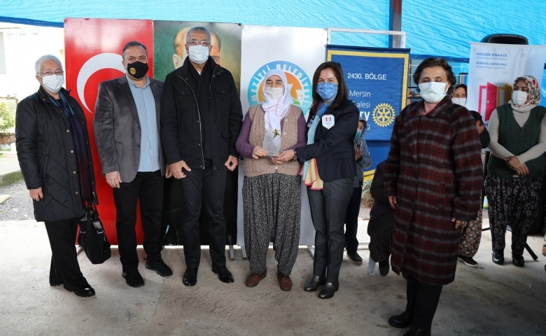 Kızkalesi Rotarylerden, Mezitli muhtarına meslek hizmet ödülü