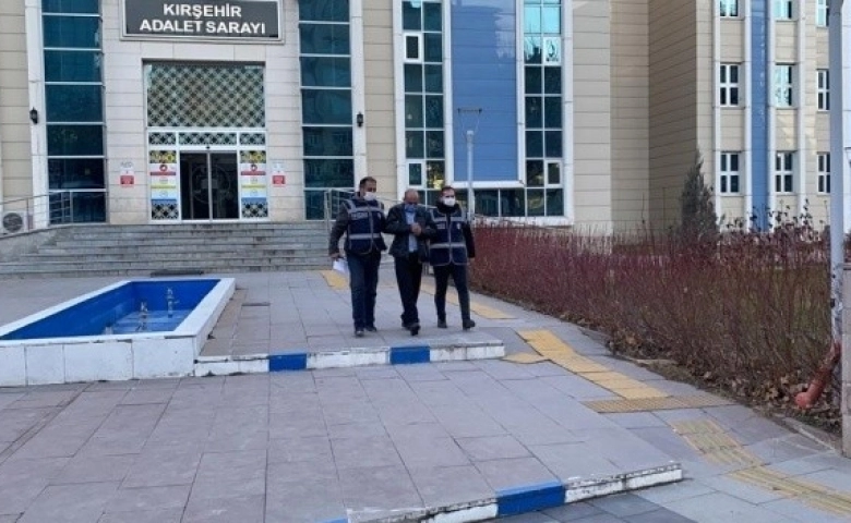 Polis 20 yıllık pompacı cinayetinin failini yakaladı