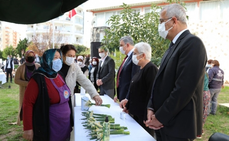 Mersinliler Başkan Tarhan’ın acısını paylaştı