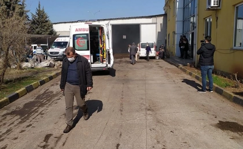 Gaziantep'te Pamuk deposunda korkutan yangın