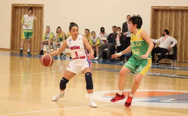 Mersin Büyükşehir Kadın Basketbolcuları haftayı galibiyetle kapattı