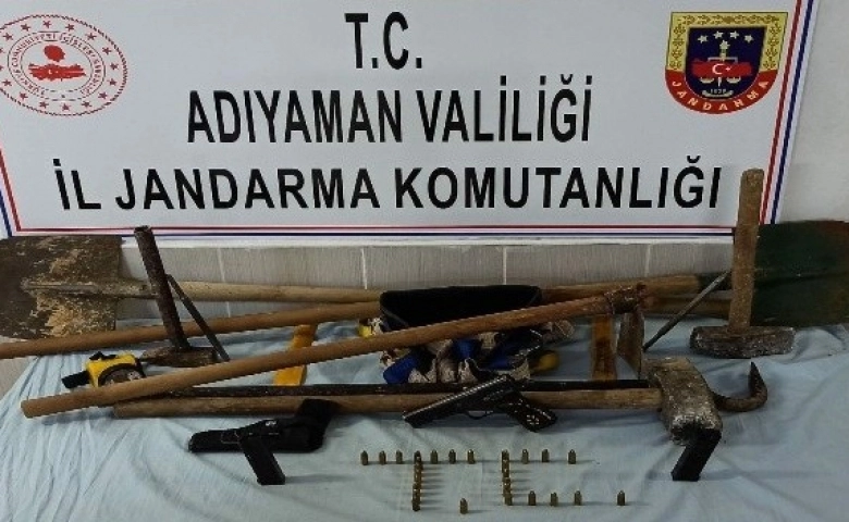 SİT alanında kaçak kazı yapanlara suçüstü