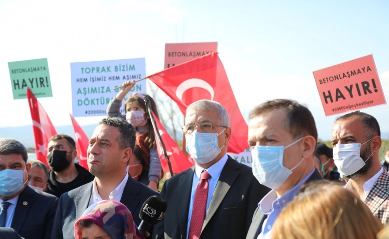 Başkan Tarhan Portakal Bahçesine Sanayi Kurulmasına Karşı Çıktı