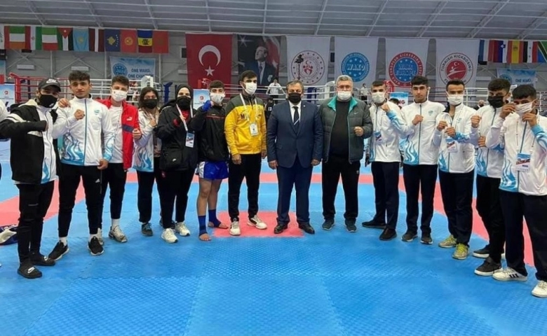 Kick Boks şampiyonasına damga vurdular