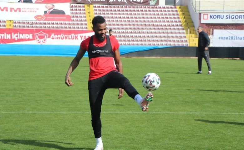 Aaron Boupendza, gol orucunu bozmak istiyor