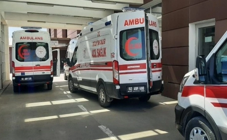 Adıyaman’da Nefes borusuna çilek kaçan çocuk öldü