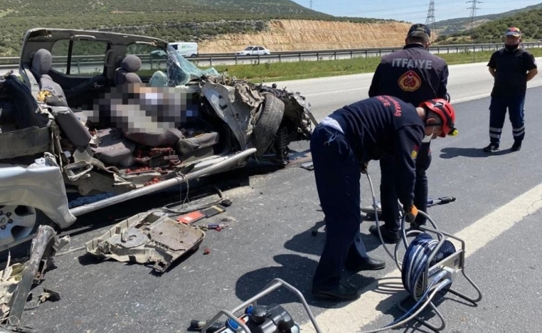 Kahramanmaraş’ta  trafik kazasında 1 kişi öldü, 2 kişi de yaralandı.