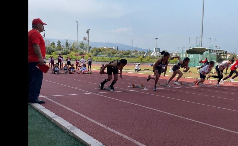  ‘Kır Çiçekleri’, Küçükler Atletizm Festivali'nde ilk üçe girdi